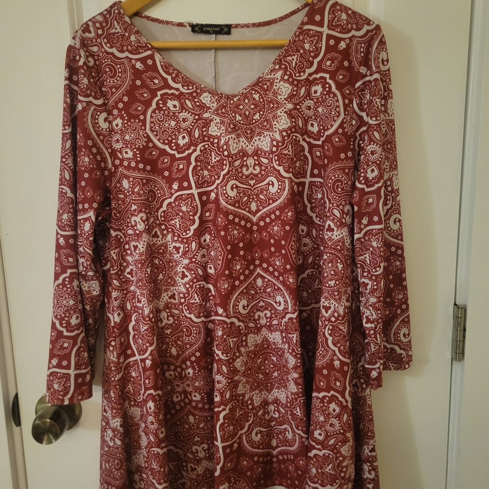 Red Paisley V-Neck A-Line Tunic